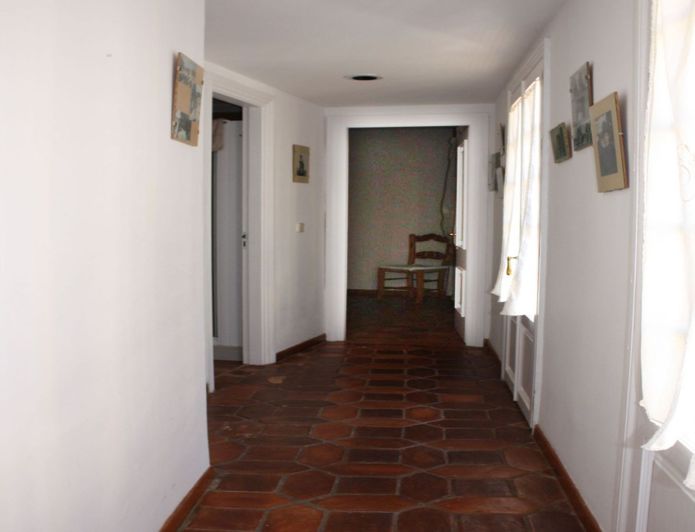 Image No.8-3 Bed Townhouse for sale