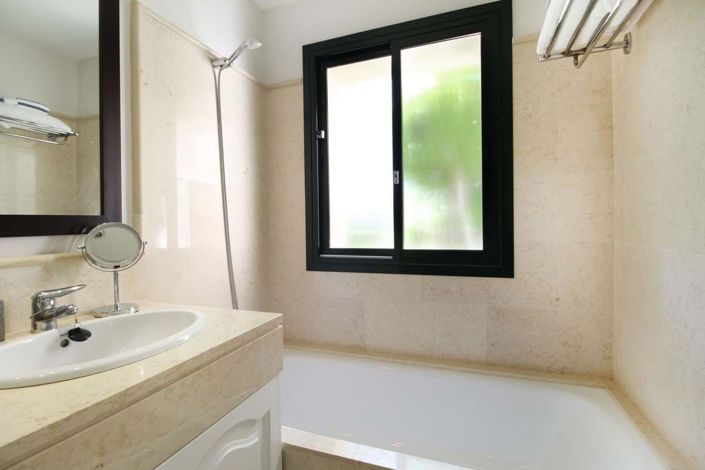 Image No.19-3 Bed Apartment for sale