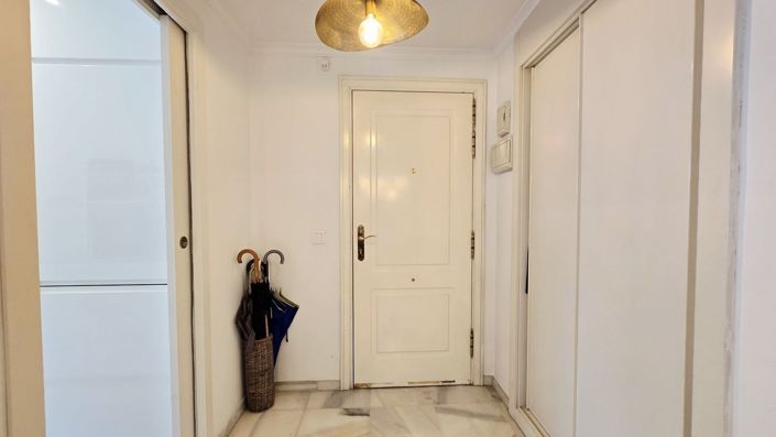 Image No.18-2 Bed Apartment for sale