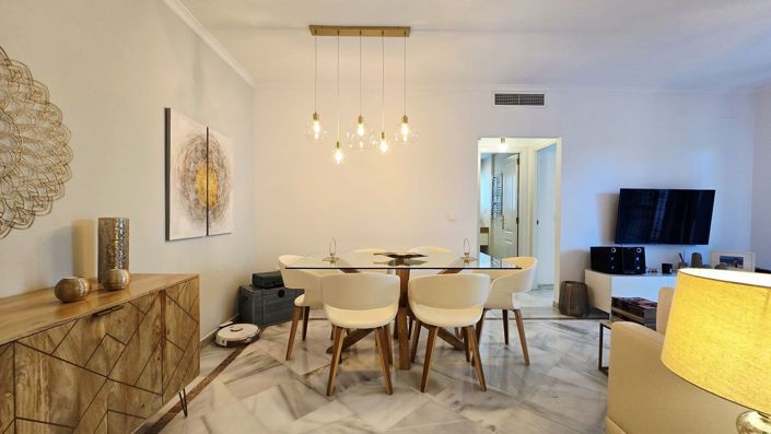 Image No.8-2 Bed Apartment for sale