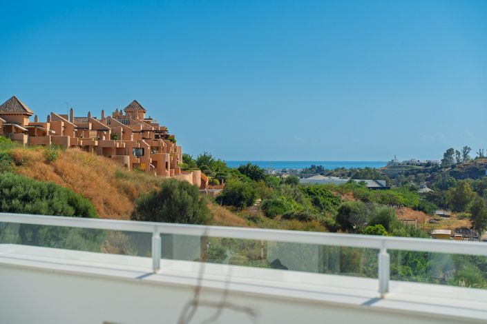 Image No.1-Appartement de 3 chambres à vendre à Estepona