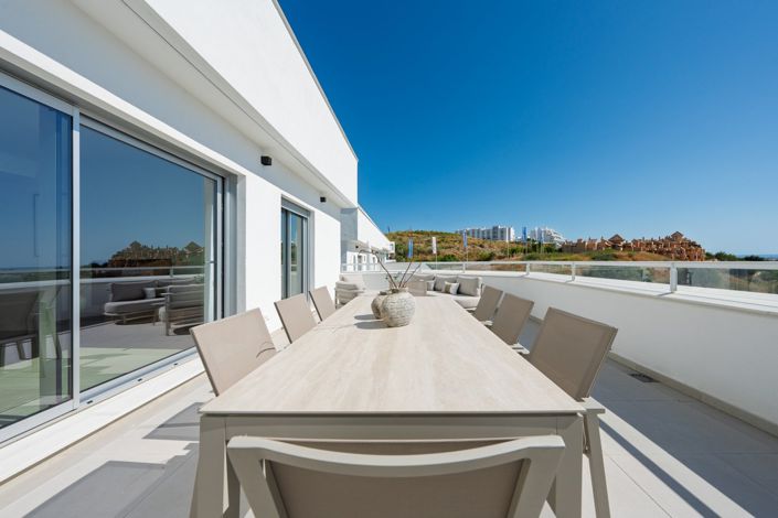 Image No.12-3 Bed Apartment for sale