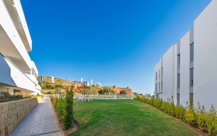 Image No.42-3 Bed Apartment for sale