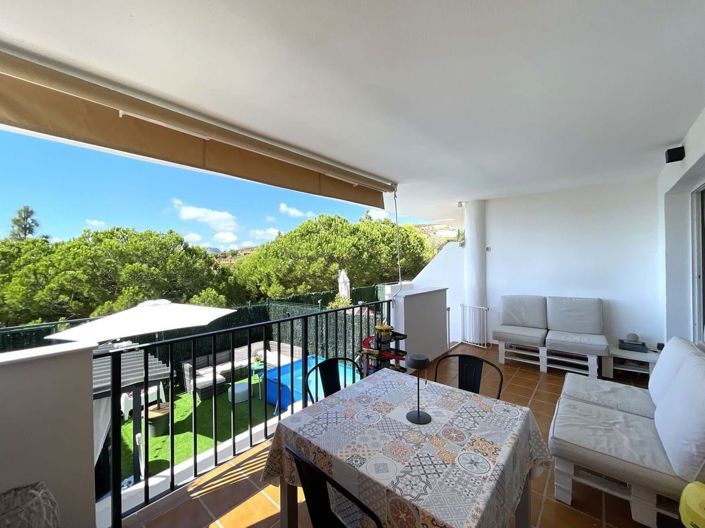 Image No.1-4 Bed Apartment for sale