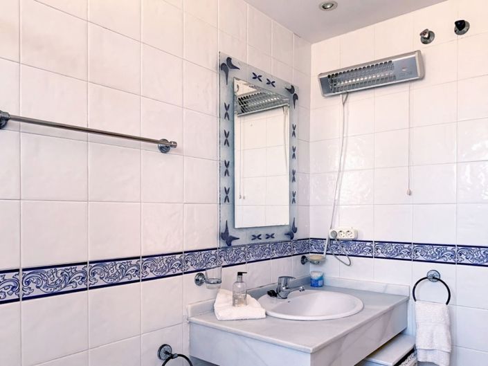 Image No.14-2 Bed Apartment for sale