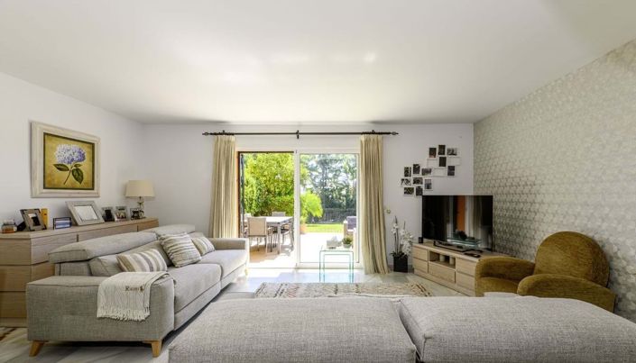 Image No.3-3 Bed Townhouse for sale