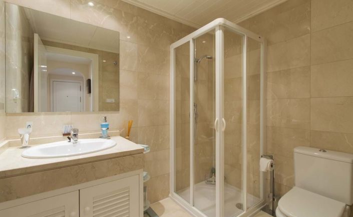 Image No.10-2 Bed Apartment for sale