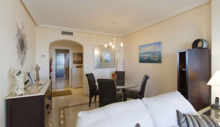 Image No.4-2 Bed Apartment for sale