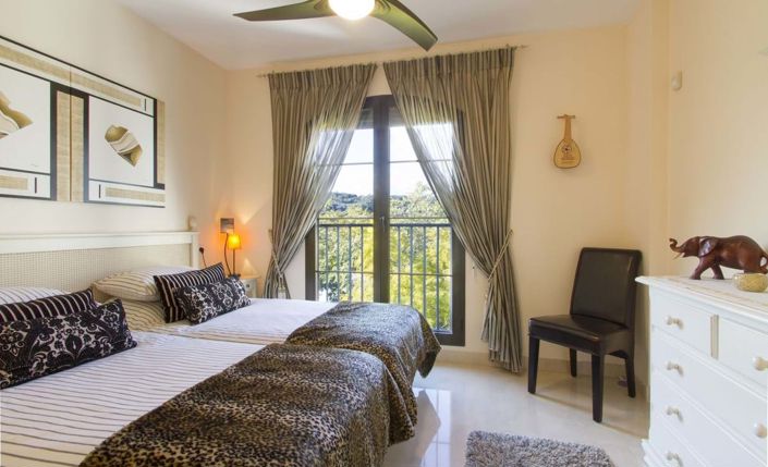 Image No.5-2 Bed Apartment for sale