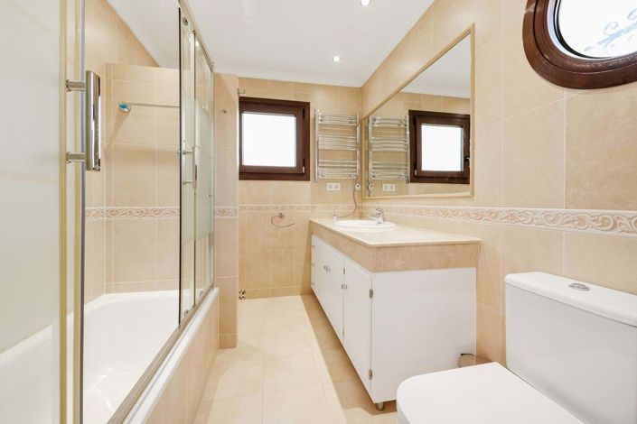 Image No.12-Villa de 5 chambres à vendre à Marbella