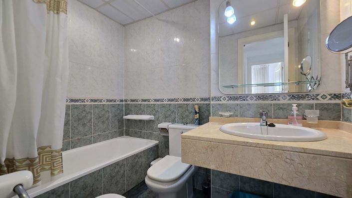 Image No.17-2 Bed Apartment for sale