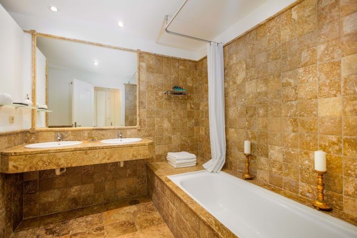 Image No.21-2 Bed Apartment for sale