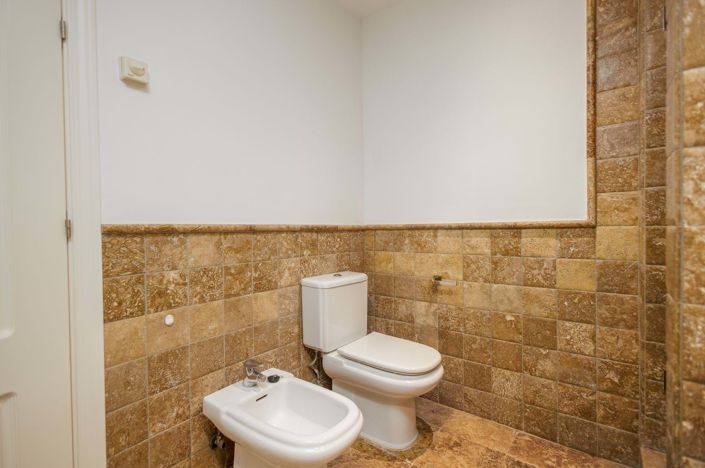 Image No.22-2 Bed Apartment for sale