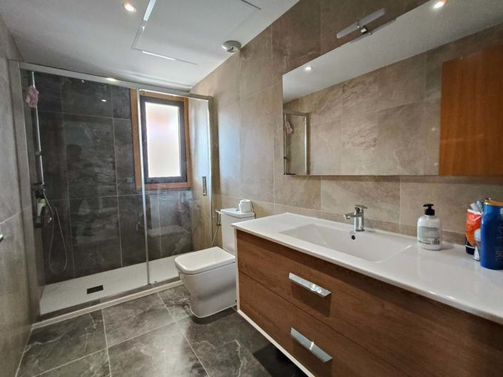 Image No.13-Appartement de 2 chambres à vendre à Estepona