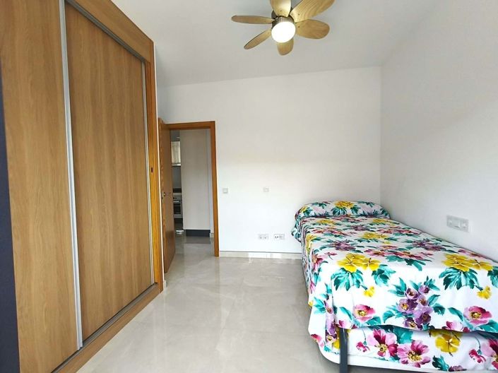 Image No.5-Appartement de 2 chambres à vendre à Estepona