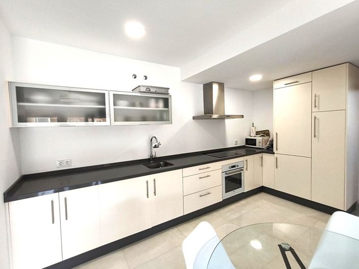 Image No.6-Appartement de 2 chambres à vendre à Estepona