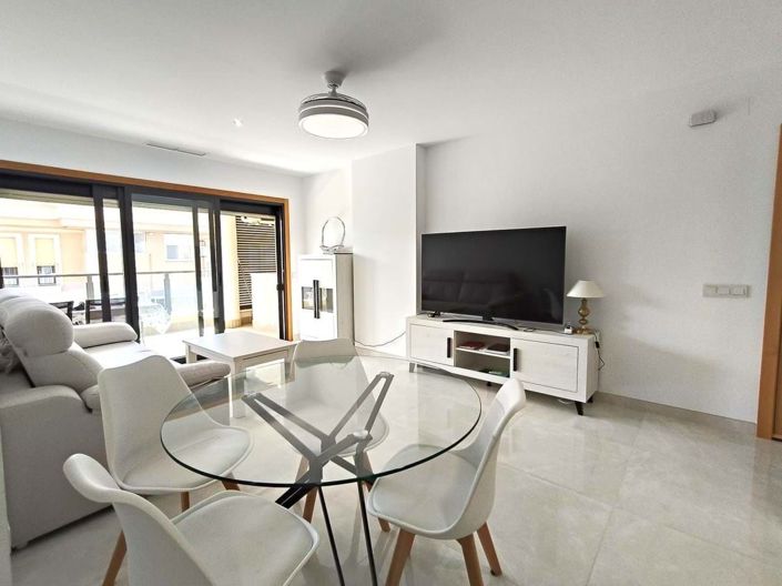 Image No.7-Appartement de 2 chambres à vendre à Estepona