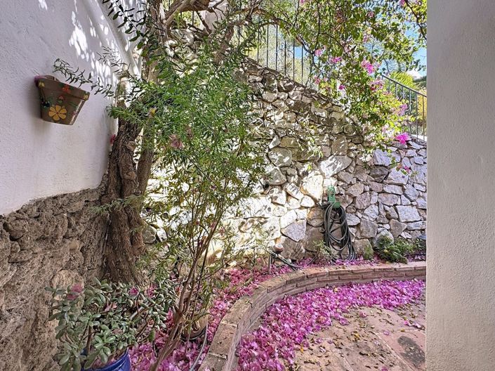 Image No.29-3 Bed Villa for sale