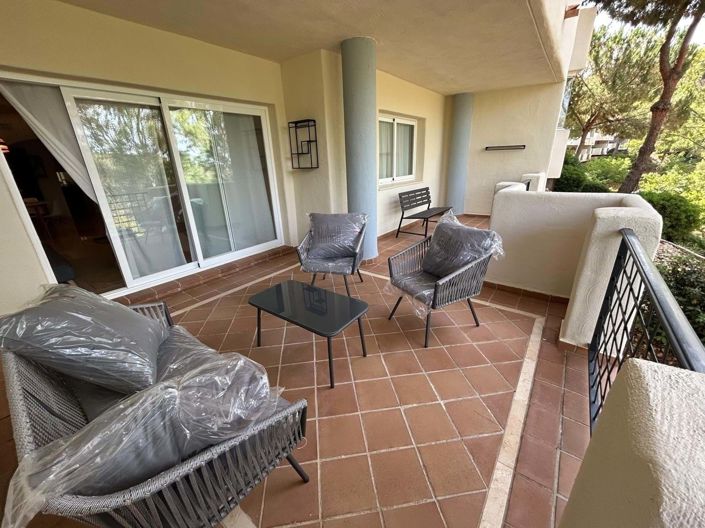 Image No.8-Appartement de 2 chambres à vendre à Elviria