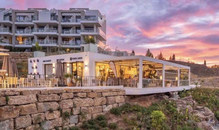 Image No.19-4 Bed Apartment for sale