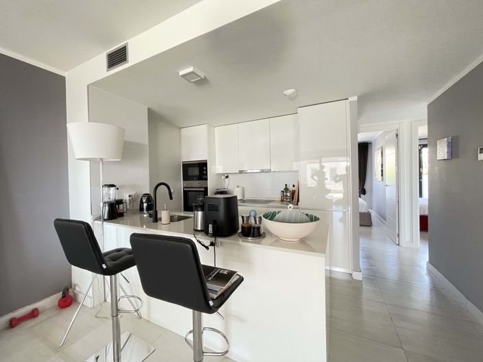 Image No.10-2 Bed Apartment for sale