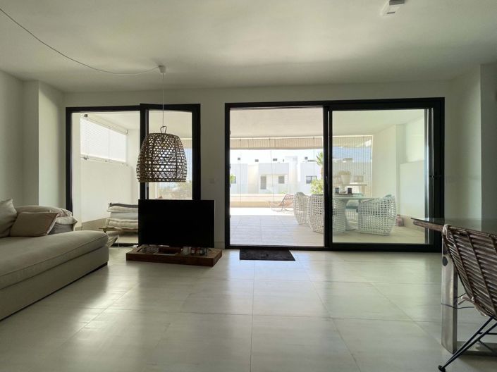 Image No.15-2 Bed Apartment for sale