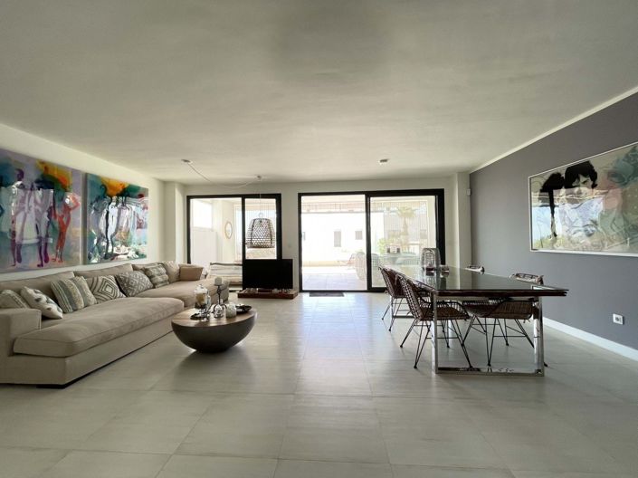 Image No.17-2 Bed Apartment for sale