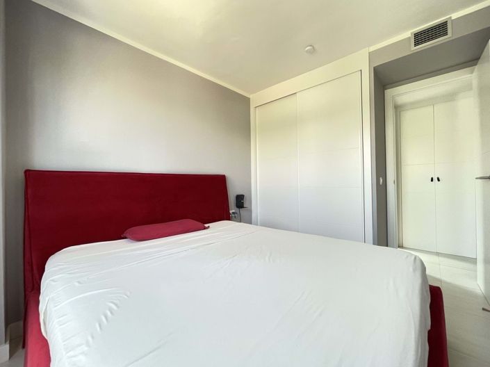 Image No.23-2 Bed Apartment for sale