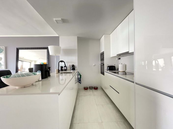 Image No.9-2 Bed Apartment for sale