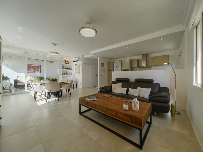 Image No.3-Appartement de 3 chambres à vendre à Estepona