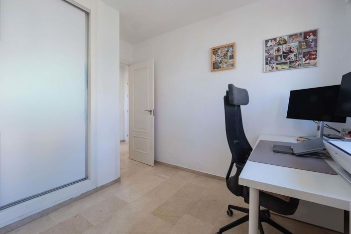 Image No.14-2 Bed Apartment for sale