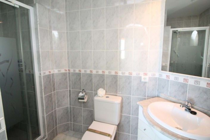 Image No.14-Appartement de 2 chambres à vendre à Calahonda