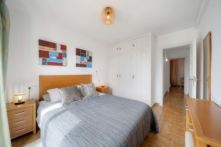 Image No.18-2 Bed Apartment for sale