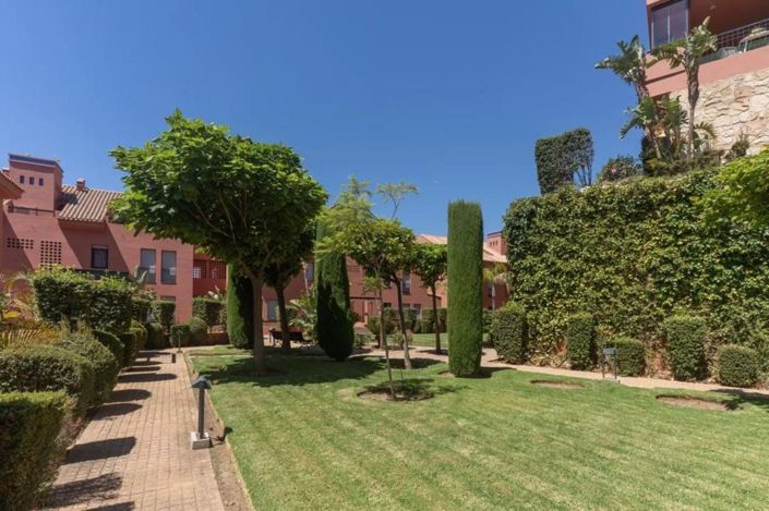 Image No.23-Appartement de 2 chambres à vendre à Calahonda