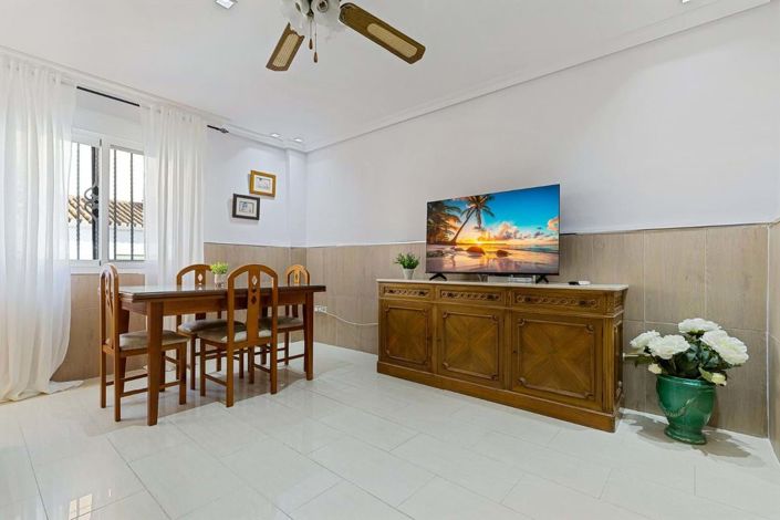 Image No.1-2 Bed Apartment for sale