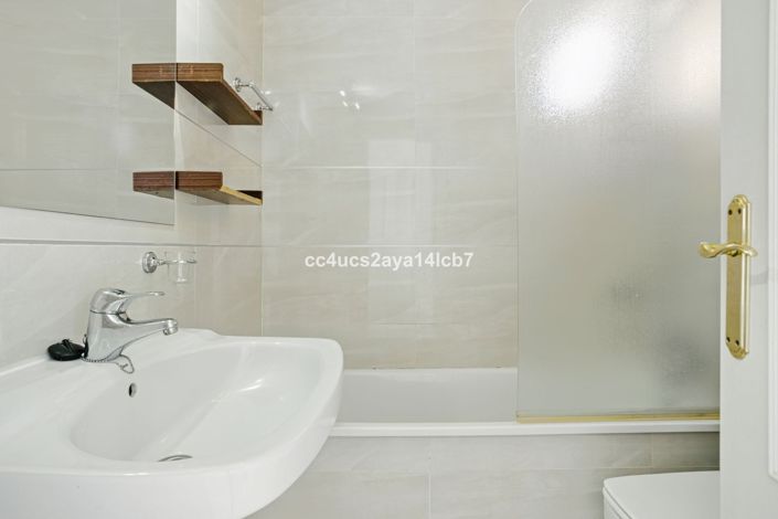 Image No.18-2 Bed Apartment for sale