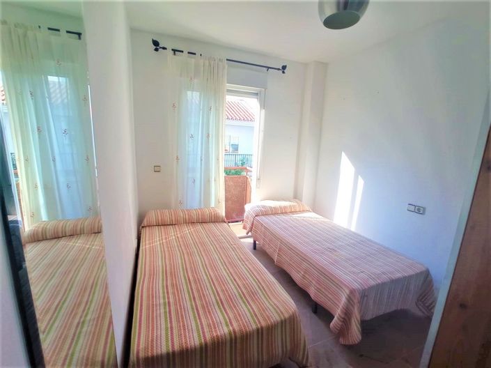 Image No.4-2 Bed Apartment for sale