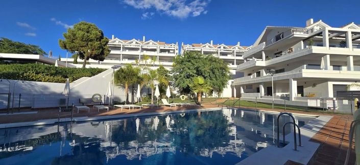 Image No.1-Appartement de 2 chambres à vendre à Estepona