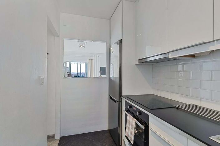 Image No.11-2 Bed Apartment for sale