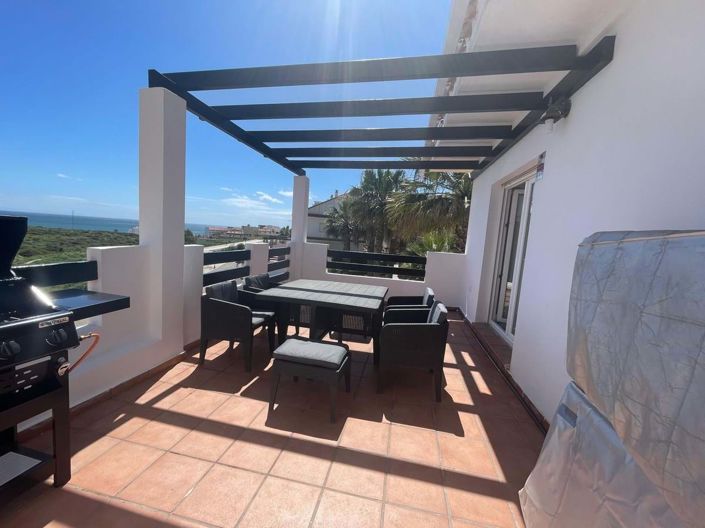 Image No.21-3 Bed Apartment for sale