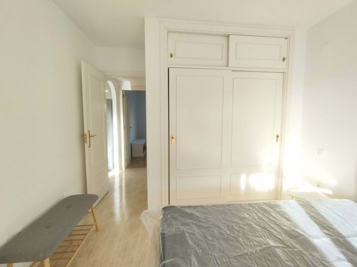 Image No.15-2 Bed Apartment for sale