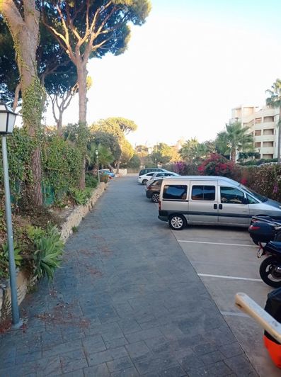 Image No.21-2 Bed Apartment for sale