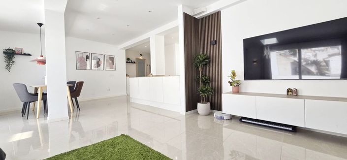 Image No.8-3 Bed Apartment for sale