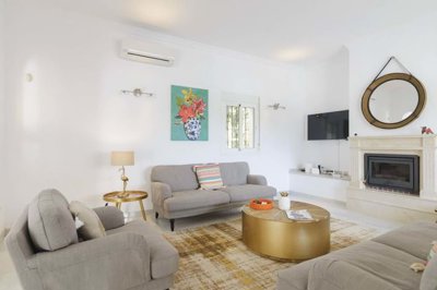 3982-728430-78d1f4f8b6655591b02d22fabb36a692d