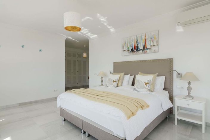 Image No.9-Villa de 4 chambres à vendre à Mijas