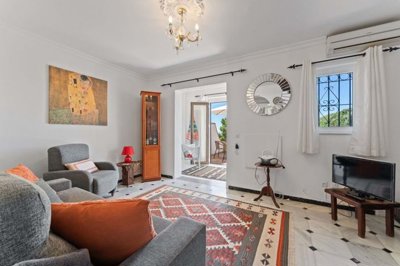 3982-734025-78d1f4f8b6655591b02d22fabb36a692d