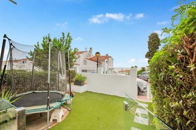 3982-732009-78d1f4f8b6655591b02d22fabb36a692d