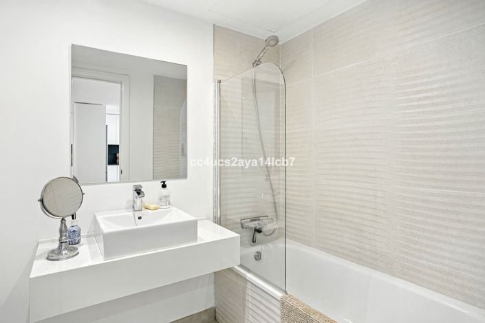 Image No.14-Appartement de 2 chambres à vendre à Estepona