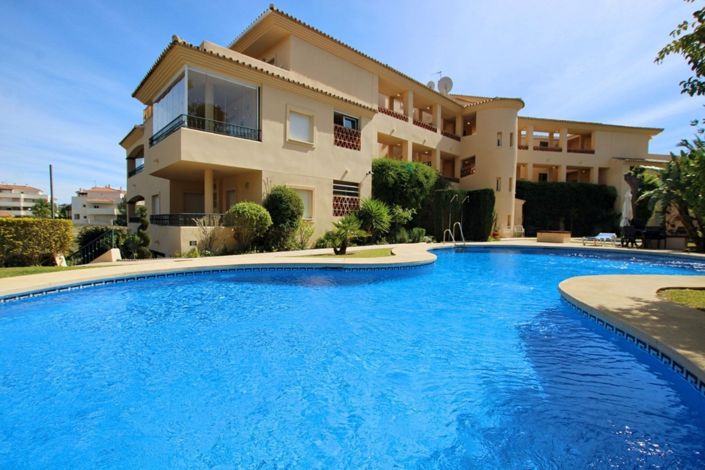 Image No.23-2 Bed Apartment for sale