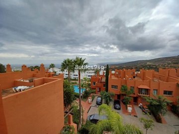 3982-735698-78d1f4f8b6655591b02d22fabb36a692d